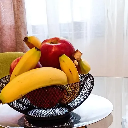 Ric Апартаменты Нэводари